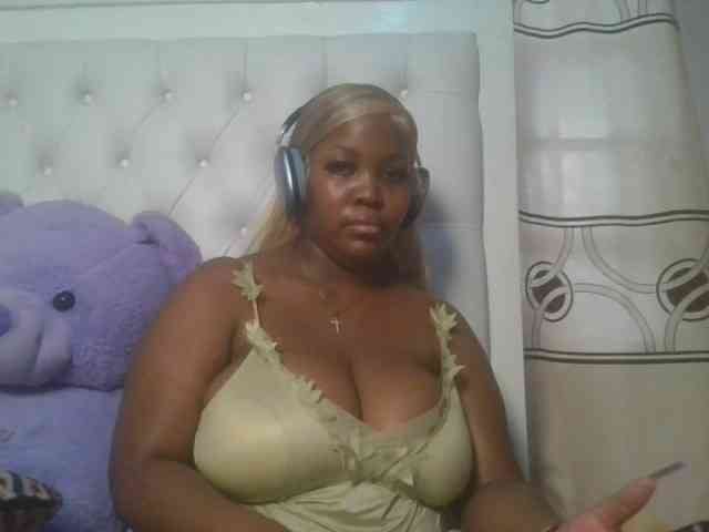 CuteTinkerbella webcam