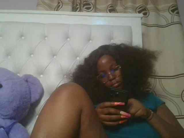 CuteTinkerbella webcam