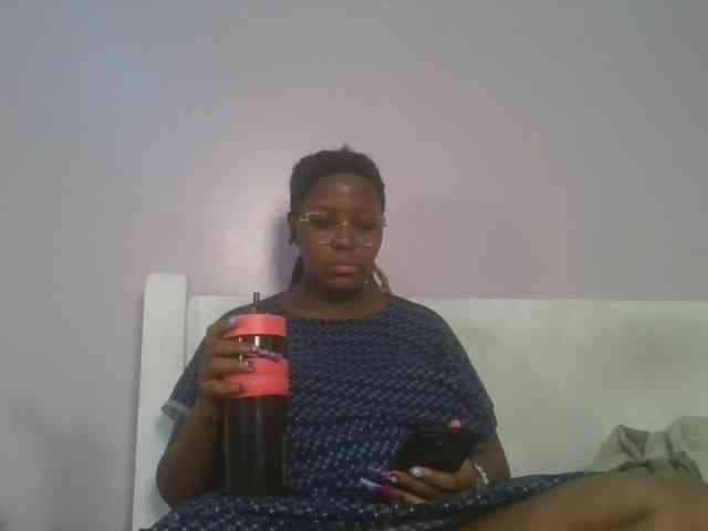 CuteTinkerbella webcam