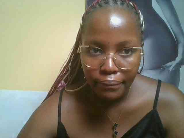 CuteTinkerbella webcam