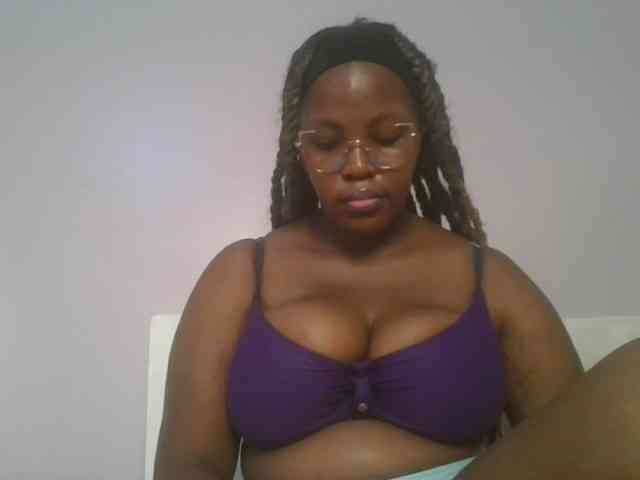 CuteTinkerbella webcam