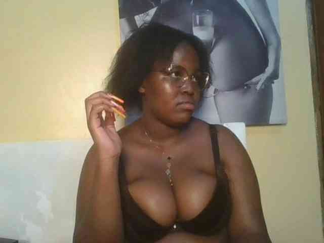 CuteTinkerbella webcam