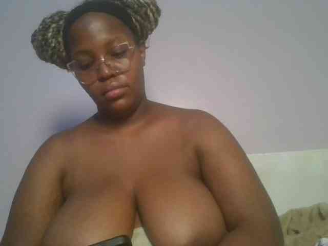 CuteTinkerbella webcam