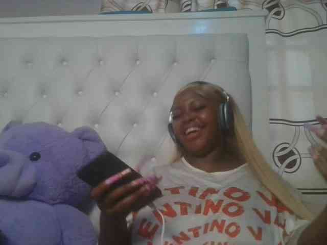 CuteTinkerbella webcam