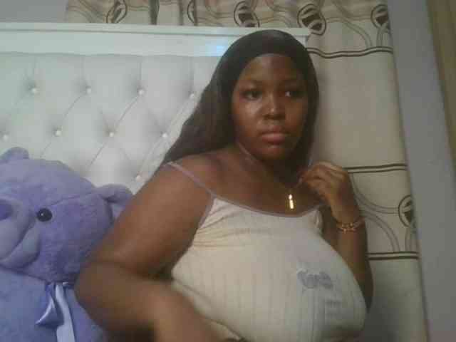 CuteTinkerbella webcam