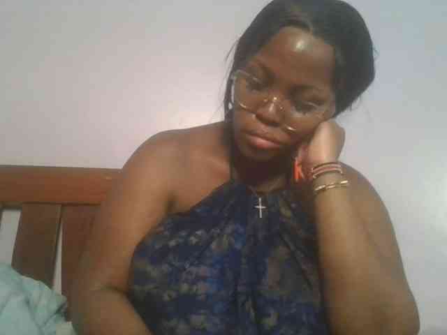 CuteTinkerbella webcam