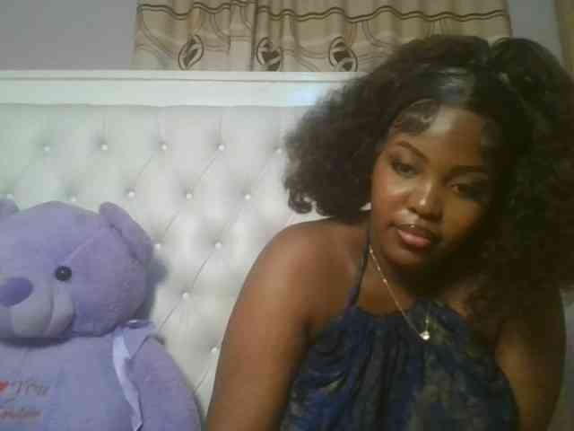 CuteTinkerbella webcam