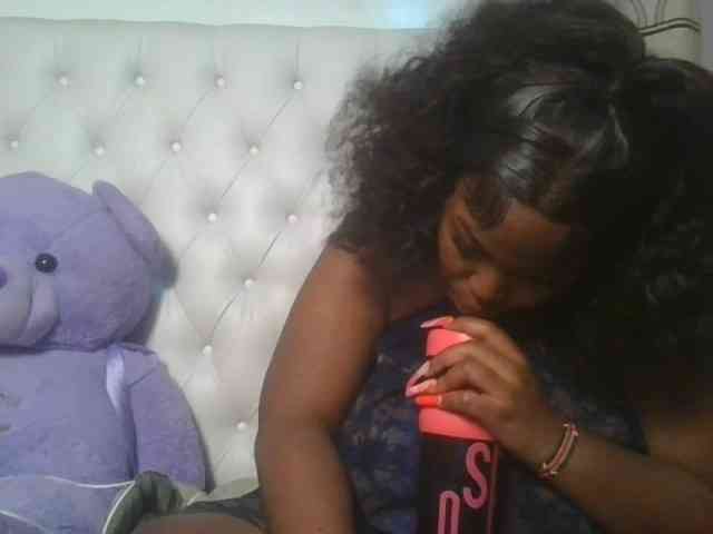 CuteTinkerbella webcam