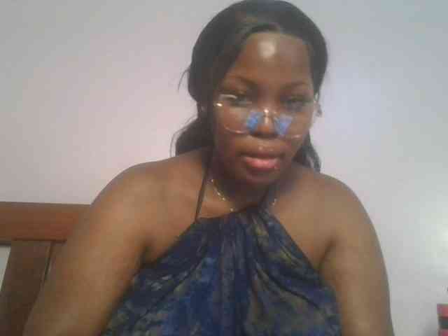 CuteTinkerbella webcam