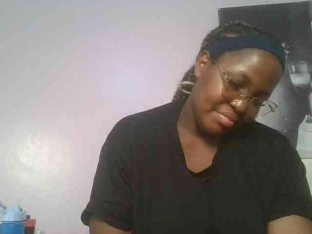 CuteTinkerbella webcam