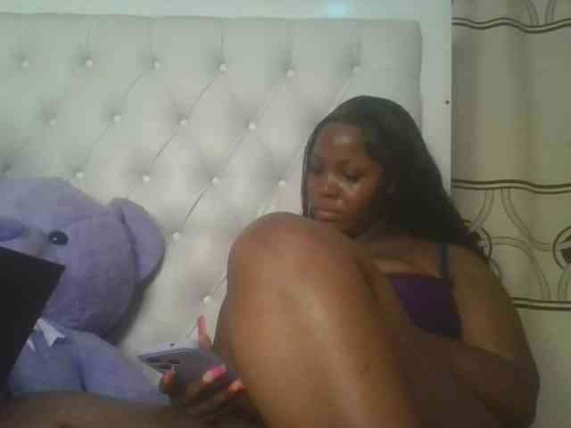 CuteTinkerbella webcam