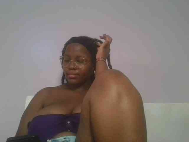 CuteTinkerbella webcam