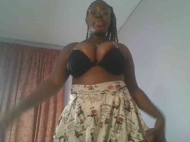 CuteTinkerbella webcam