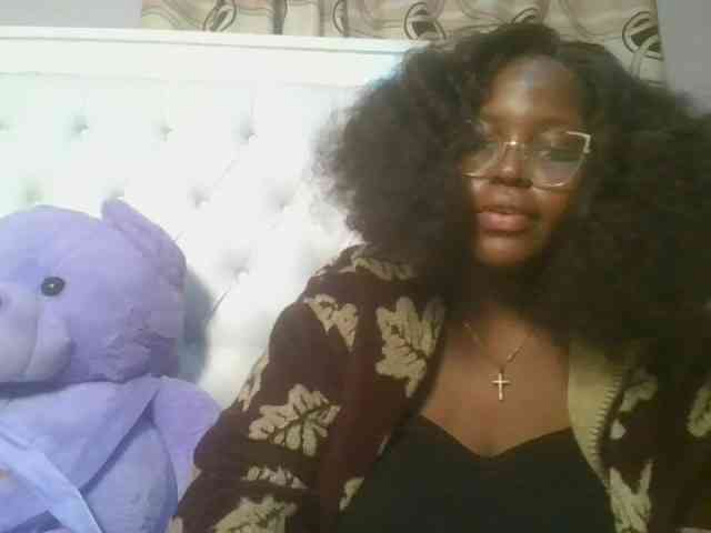 CuteTinkerbella webcam