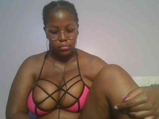 CuteTinkerbella webcam