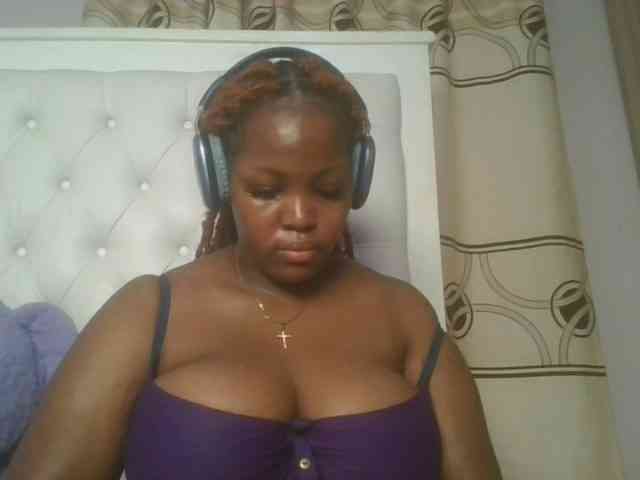 CuteTinkerbella Live Webcam on BongaCams