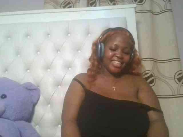 CuteTinkerbella webcam