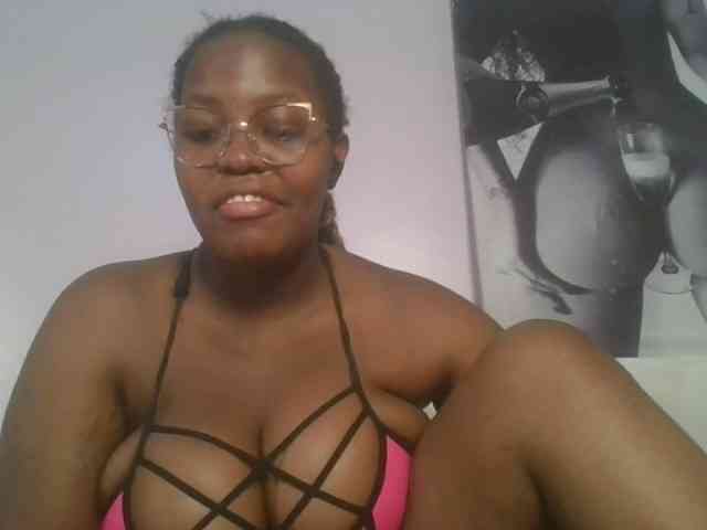 CuteTinkerbella webcam