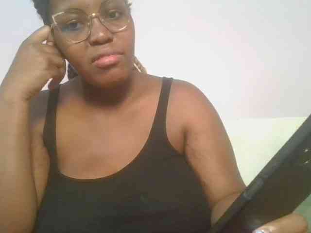 CuteTinkerbella webcam