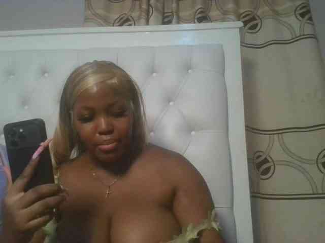 CuteTinkerbella webcam