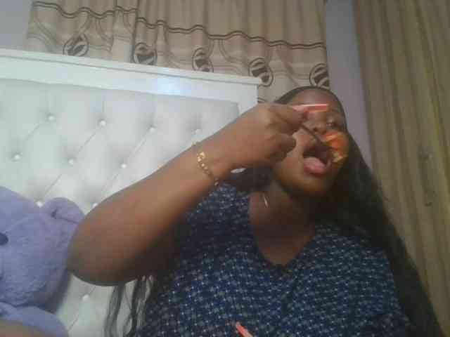 CuteTinkerbella webcam