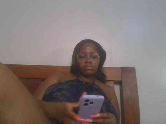 CuteTinkerbella webcam