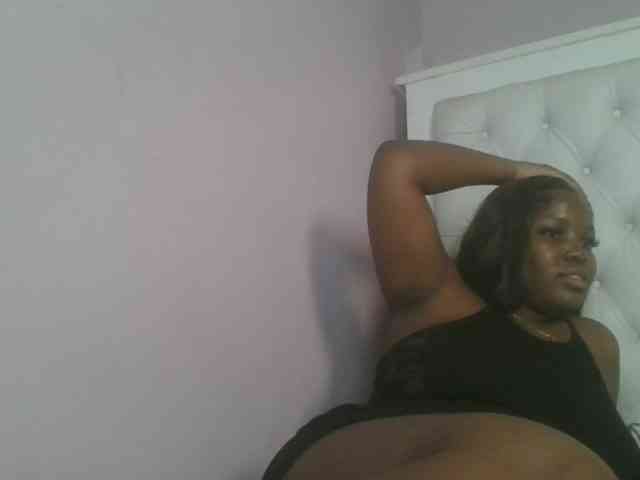 CuteTinkerbella webcam