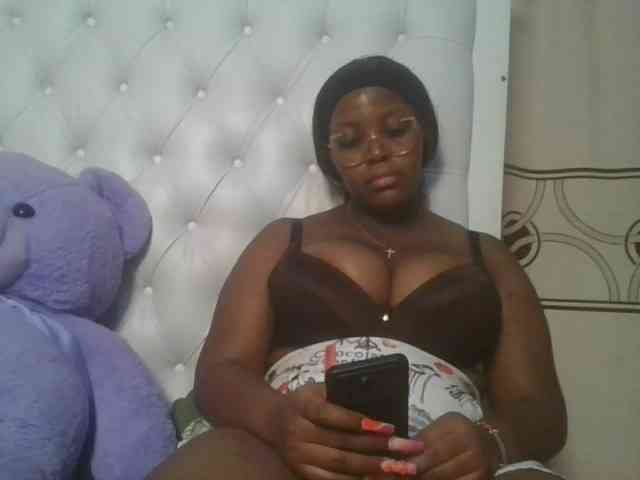 CuteTinkerbella webcam