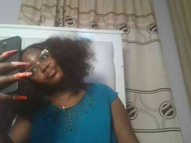 CuteTinkerbella webcam