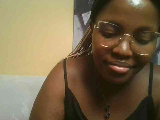 CuteTinkerbella webcam