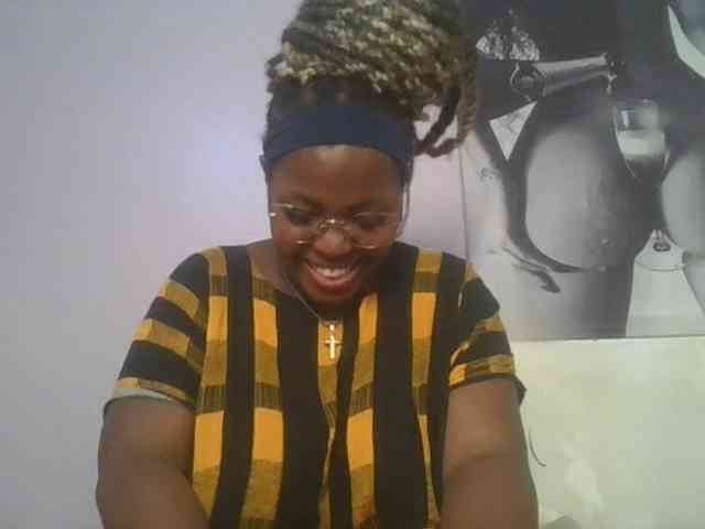 CuteTinkerbella webcam