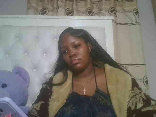 CuteTinkerbella webcam