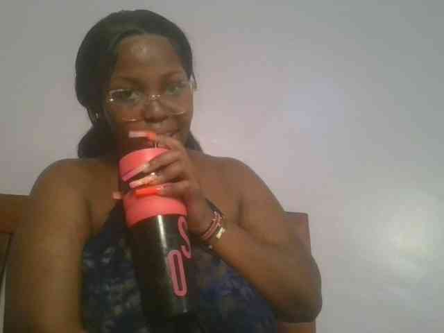 CuteTinkerbella webcam