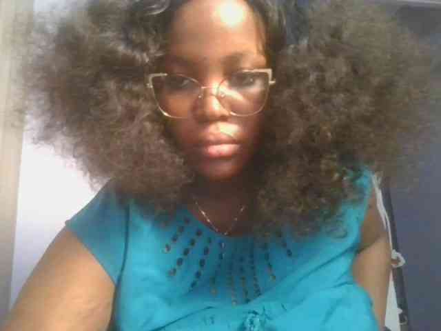 CuteTinkerbella webcam