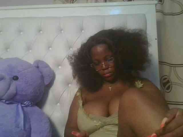 CuteTinkerbella webcam