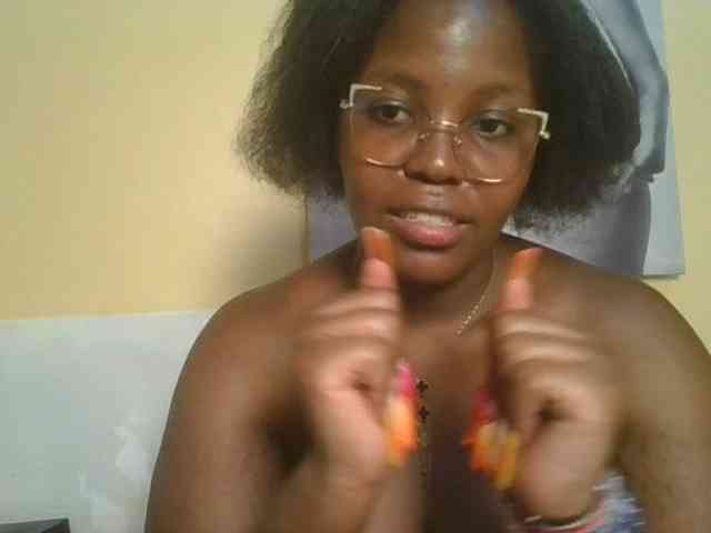 CuteTinkerbella webcam