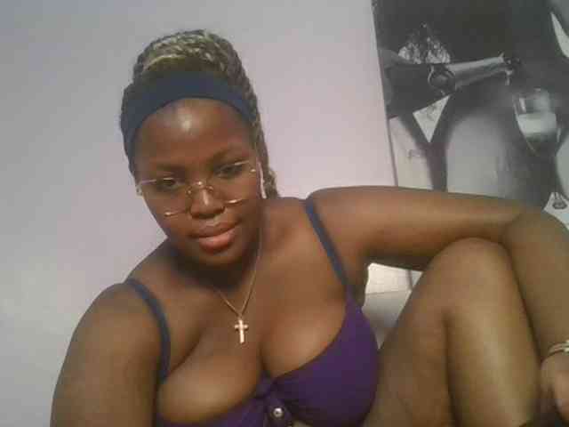 CuteTinkerbella webcam