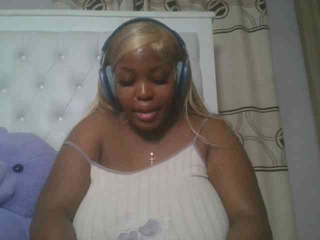 CuteTinkerbella webcam