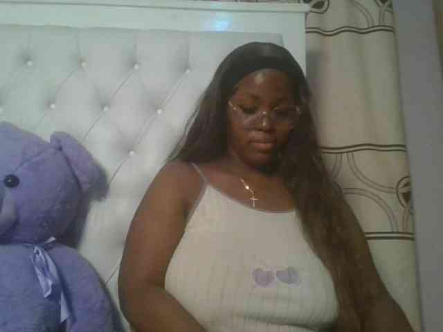 CuteTinkerbella webcam