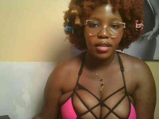 CuteTinkerbella webcam