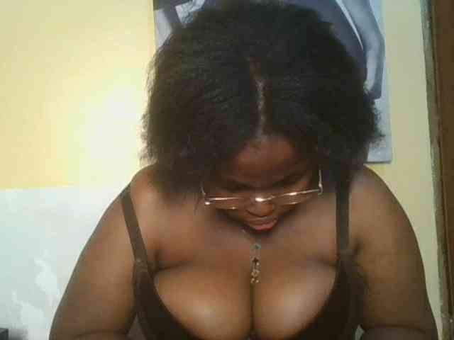 CuteTinkerbella webcam