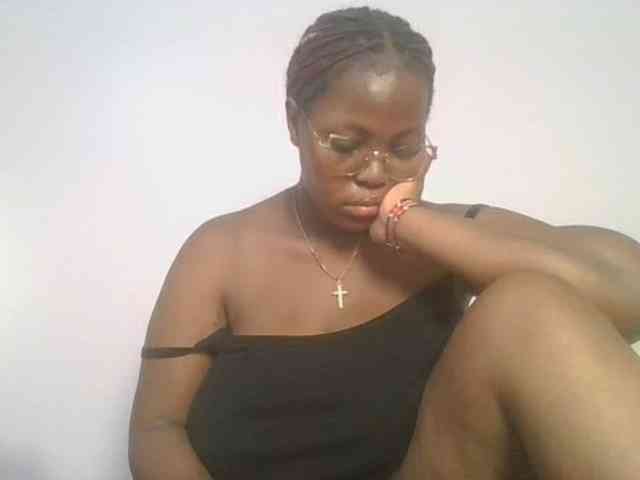 CuteTinkerbella webcam