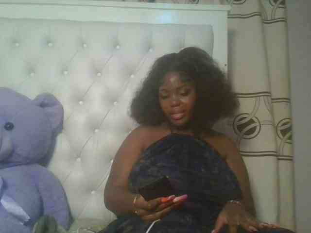 CuteTinkerbella webcam