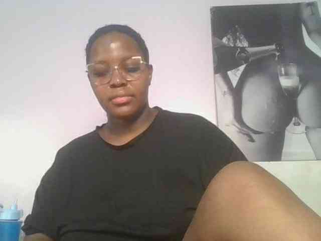 CuteTinkerbella webcam