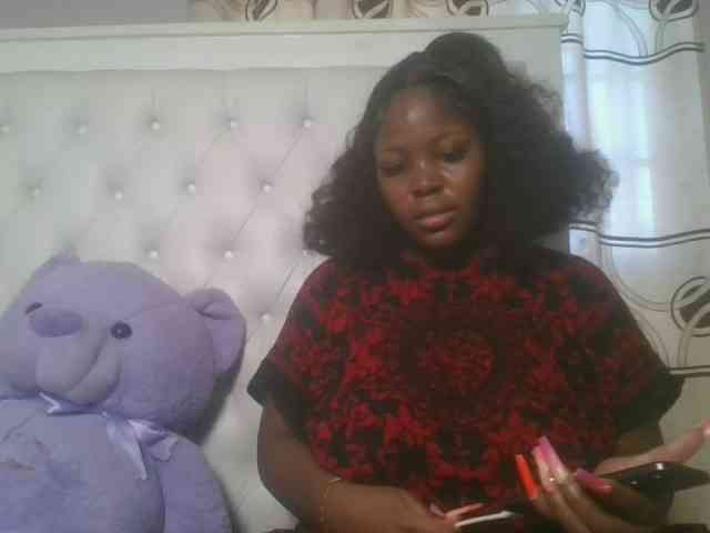 CuteTinkerbella webcam