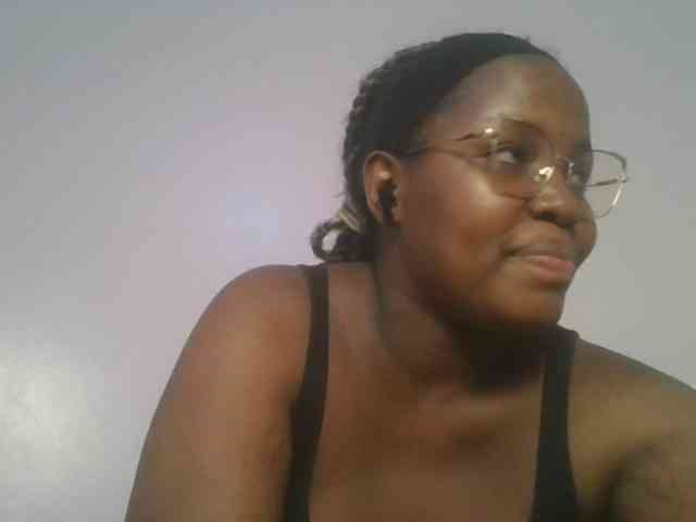 CuteTinkerbella webcam