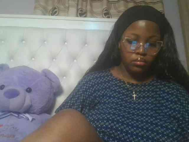 CuteTinkerbella webcam