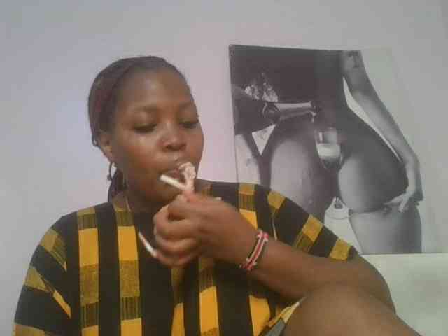 CuteTinkerbella webcam