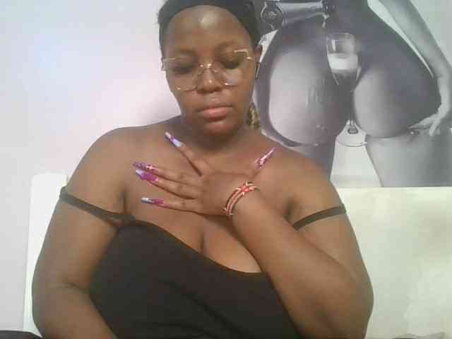 CuteTinkerbella webcam