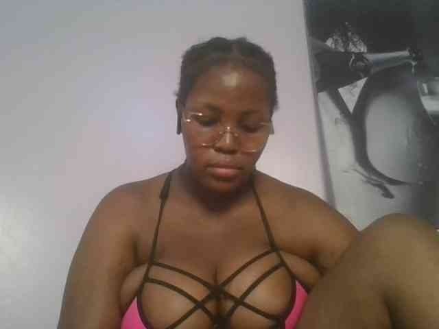 CuteTinkerbella webcam